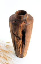 Walnut Wood Vase - Handcrafted Premium Decor